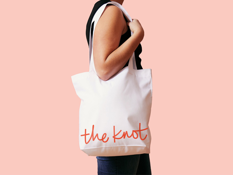 TheKnot婚禮策劃服務公司品牌形象升級改造案例，方案涉及廣告語和logo設計 